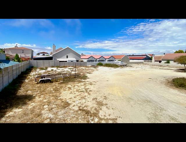 3 BEDROOM HOUSE FOR SALE IN PORT OWEN